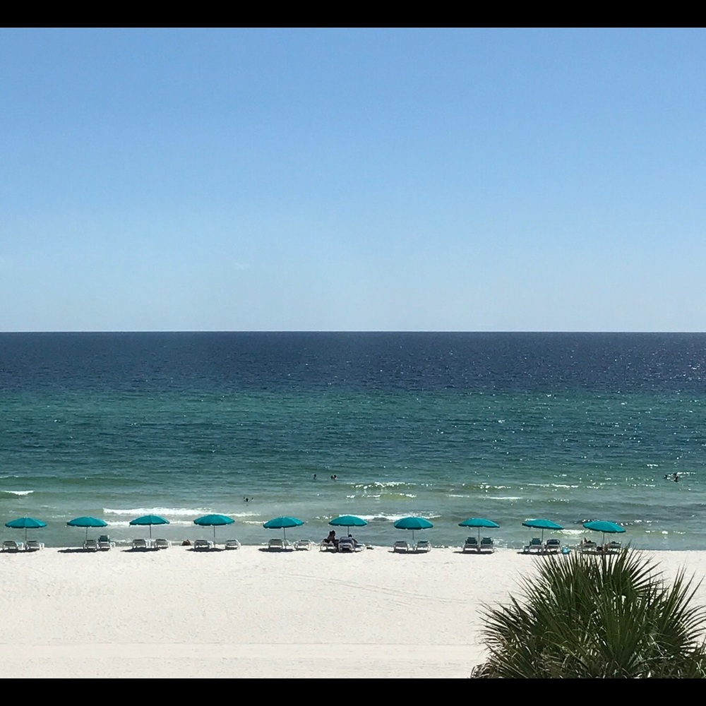 Meet your Posher, Jewel